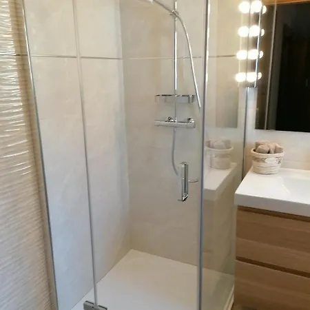 Rea Apartment